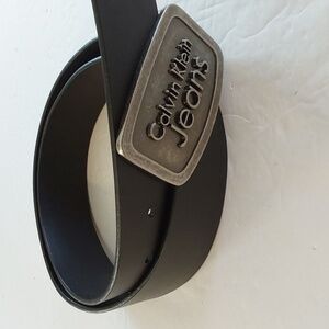 Calvin Klein Jeans Mens Black Leather Belt Silver logo Buckle Sz.Medium